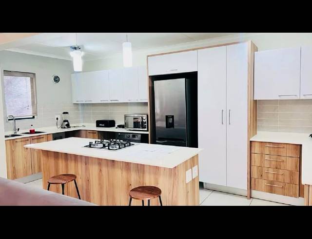 2 BEDROOM PROPERTY TO RENT IN GREENSTONE HILL